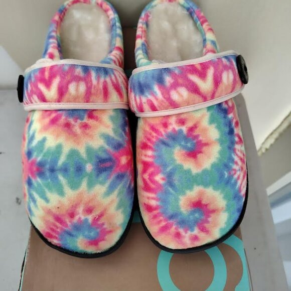 New In Box Glolily Mia Rainbow Tye Die Size 10 - Picture 1 of 6